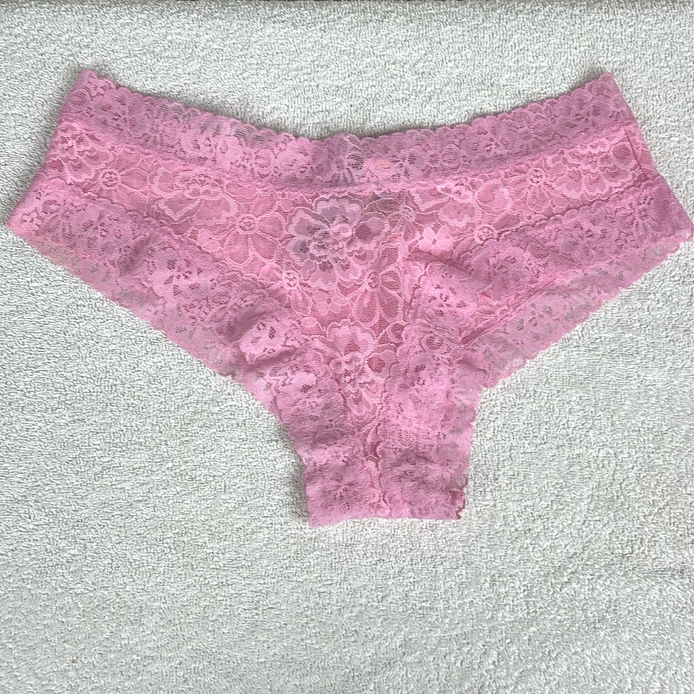 Victoria’s Secret panties Cheeky Pink Size Large New